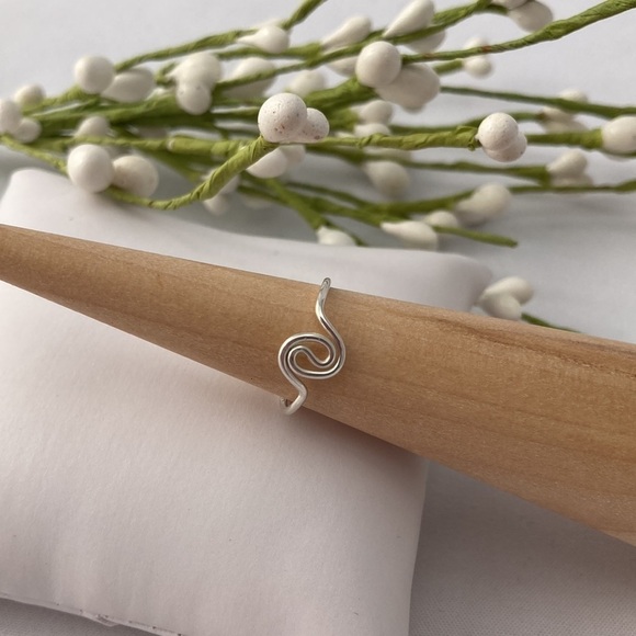 Toe Ring Sterling Yin Yang - Picture 13 of 13